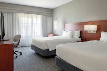 Deluxe Room, 2 Double Beds