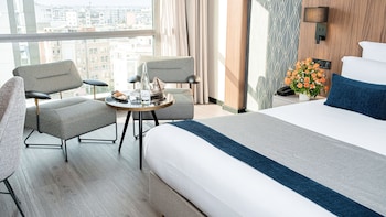 Premium Single Room