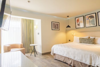 Standard Room, 1 King Bed