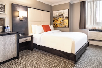 Standard Room, 1 Queen Bed