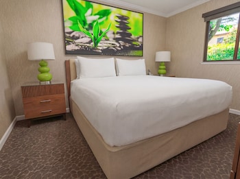 Suite, 1 King Bed