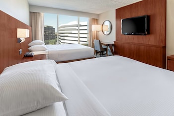Room, 2 Queen Beds