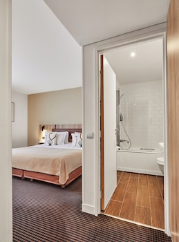 Deluxe Room (Family)
