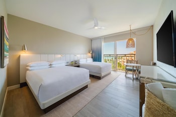 Room, 2 Queen Beds (Resort and Ocean View)