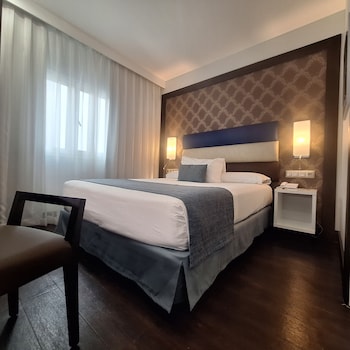 Basic Double/Single Room