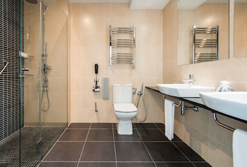 Basic Double/Single Room