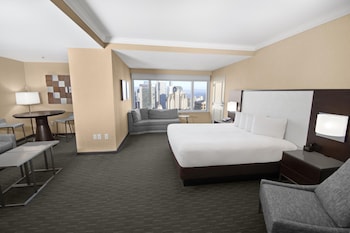 Junior Suite, 1 King Bed, Tower