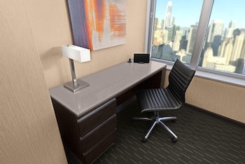 Room, 1 King Bed, Tower (Floors 20-44)