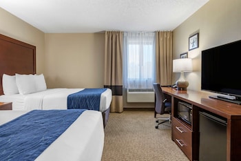 Standard Room, 2 Double Beds, Non Smoking