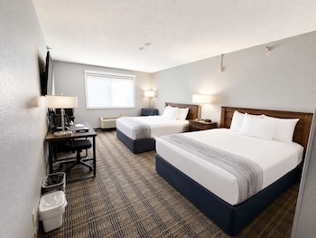 Room, 2 Queen Beds, Accessible, Non Smoking (Mobility, Roll-in Shower)