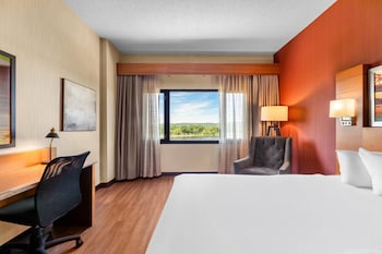 Room, 2 Queen Beds, Non Smoking, River View