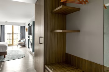 Executive Room, 1 King Bed