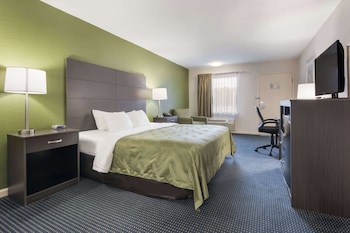 Standard Room, 1 King Bed, Non Smoking