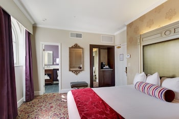 Deluxe Room, 2 Queen Beds
