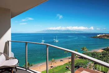 Superior Room, 1 King Bed, Ocean View (Kukahi)