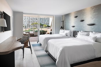 Room, 2 Queen Beds, Lanai (Hokupa'a Tower, Extended Lanai)