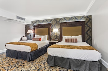 Room, 2 Queen Beds (Windowless)