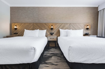 Standard Room, 2 Queen Beds (Atrium Building)
