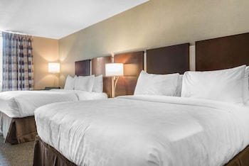 Standard Room, 2 Queen Beds, Non Smoking