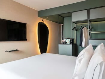 Executive Room, 1 King Bed