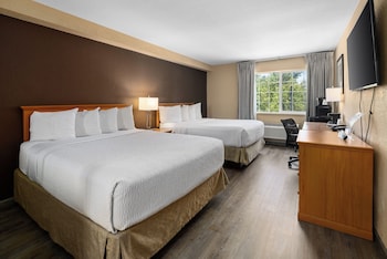Room, 2 Queen Beds, Non Smoking