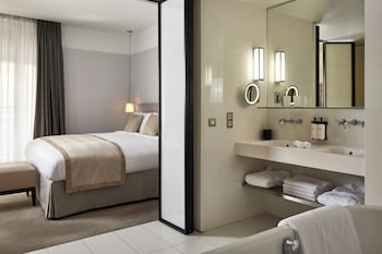 Junior Suite, 1 King Bed