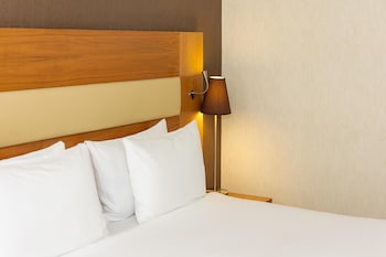 Double Hilton Deluxe Room