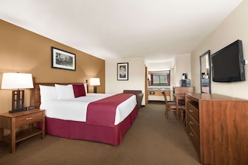 Standard Room, 1 King Bed