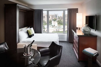 Family Suite, 1 King Bed (Bristol)