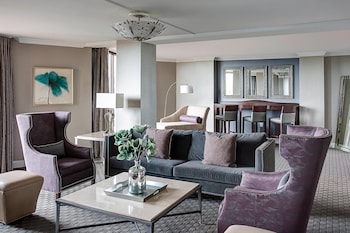 Club Room, 1 King Bed