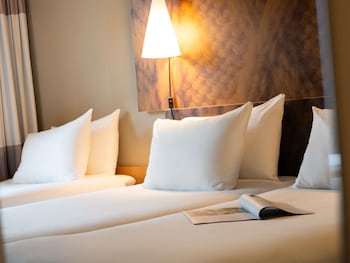 Superior Room, 3 Twin Beds