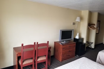 Room, 2 Queen Beds, Non Smoking
