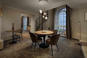 Duplex Suite