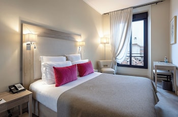 Standard Room, City View