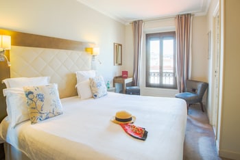 Standard Room, City View