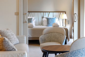 Suite, Sea View