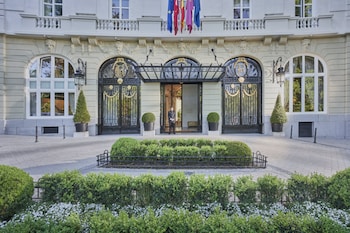 Suite, 2 Bedrooms (Park, King)