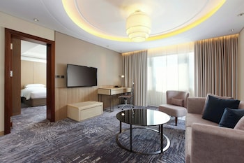 Executive Suite, 2 Twin Beds