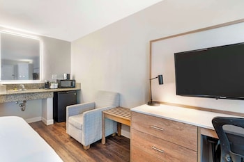 Standard Room, 2 Queen Beds, Non Smoking, Refrigerator & Microwave