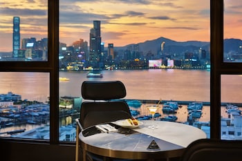 Executive Suite, 1 King Bed (Prk Ln, Exec lounge acc, Panoramic vw)