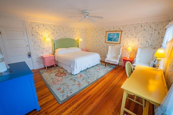Twin Room (Garden King Two Twin)