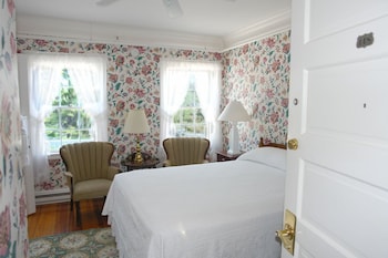 Room, 1 Queen Bed (Garden)