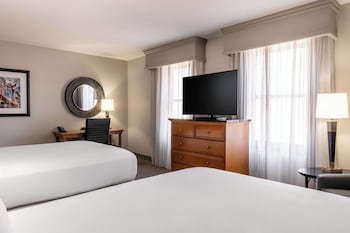 Room, 2 Queen Beds (Upper Floor)