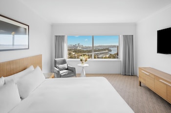 Suite, 1 King Bed, Harbor View