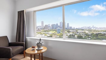 Premium Room, 1 King Bed, Harbor View