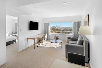 Suite, 1 King Bed, Harbor View