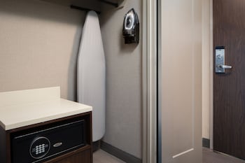 Club Room, 2 Double Beds