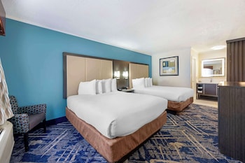Standard Room, 2 Queen Beds, Non Smoking, Refrigerator (Shower Only)