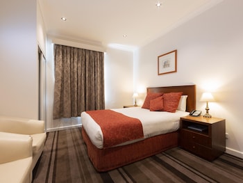Standard Room, 1 Queen Bed