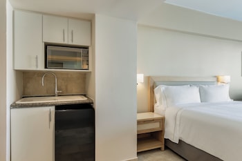 Deluxe Room (Stand Alone)